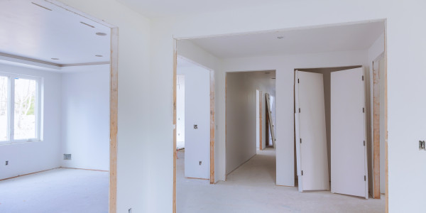Pintar Fachadas de Casas Unifamiliares / Chalets en Reus · Pintar Construcción Obra Nueva