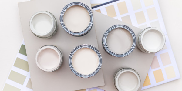 Pintar Fachadas y Patios de Luces de Comunidades Vecinos / Propietarios en Reus · Pintura para Pintar Viviendas y Edificios Residenciales
