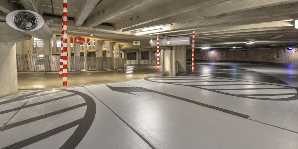 Pintar Fachadas de Empresas / Negocios / Locales Comerciales en Reus · Pavimentos para Pintado de Suelos de Parkings y Garajes