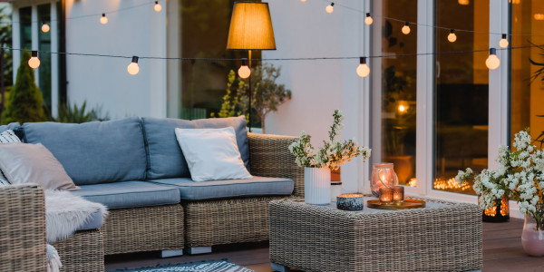 Pintar Fachadas de Casas Unifamiliares / Chalets Reus · Pintura para Pintar Patios y Jardines