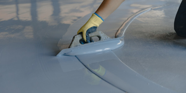 Trabajos Verticales en Fachadas de Edificios / Viviendas en Reus · Pintura y Pavimentos para Pintar Garajes y Parkings